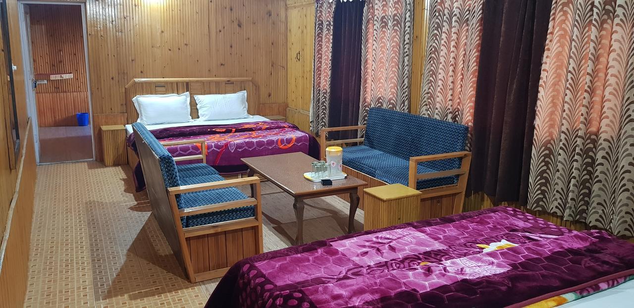 Hotel Kassal Heights Patnitop Exteriér fotografie